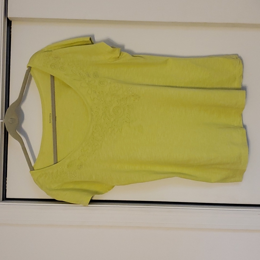 Madison Large Lime Green top
